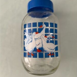 Vintage Carlton Glass 3L goose storage container jar